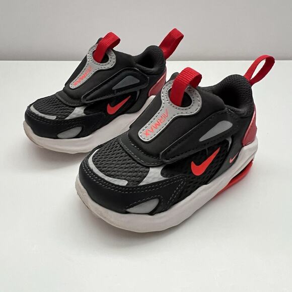 Nike Air Max Bolt Dark Grey Crimson Hook Look Sneakers CW1629 Toddler Baby 4C - Picture 1 of 11